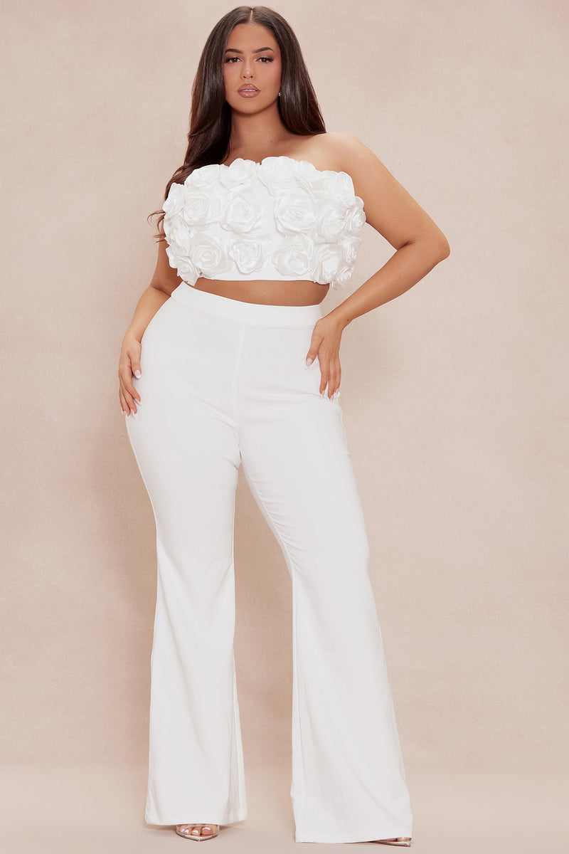 Conjunto Roses – Puro charme e elegância