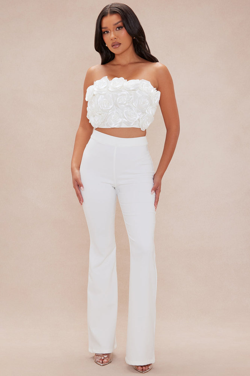 Conjunto Roses – Puro charme e elegância