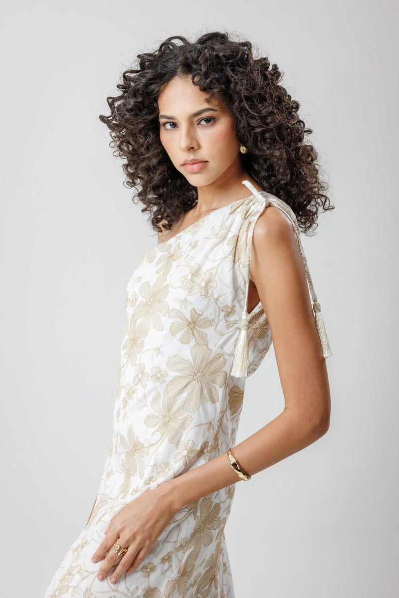 Vestido Longo Bordado Romenia