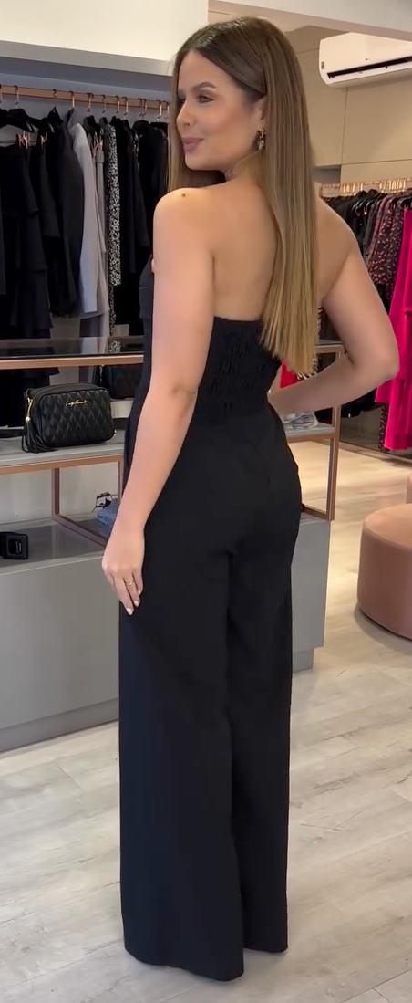 Macacão Alfaiataria decote V