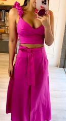 Conjunto Clara Cropped e Saia Midi