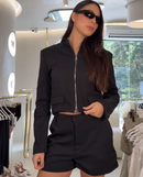 Jaqueta Charllot– Alfaiataria Cropped com Zíper