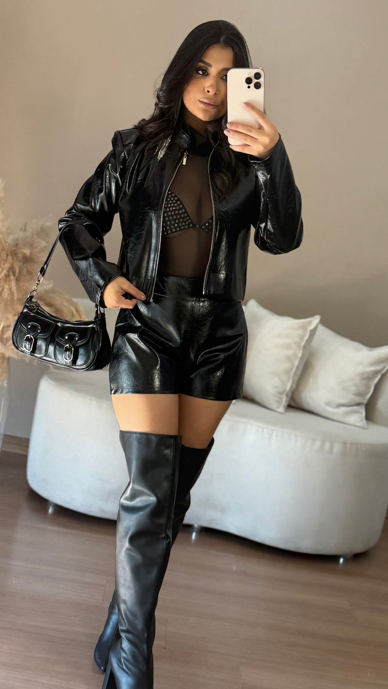 Conjunto Total Black Efeito Couro