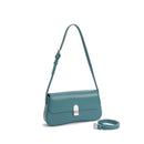 Bolsa Clutch Transversal com Fecho Metálico