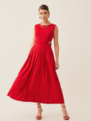 Vestido Midi Jessica em Alfaiataria com Recortes Laterais e Pregas Frontais